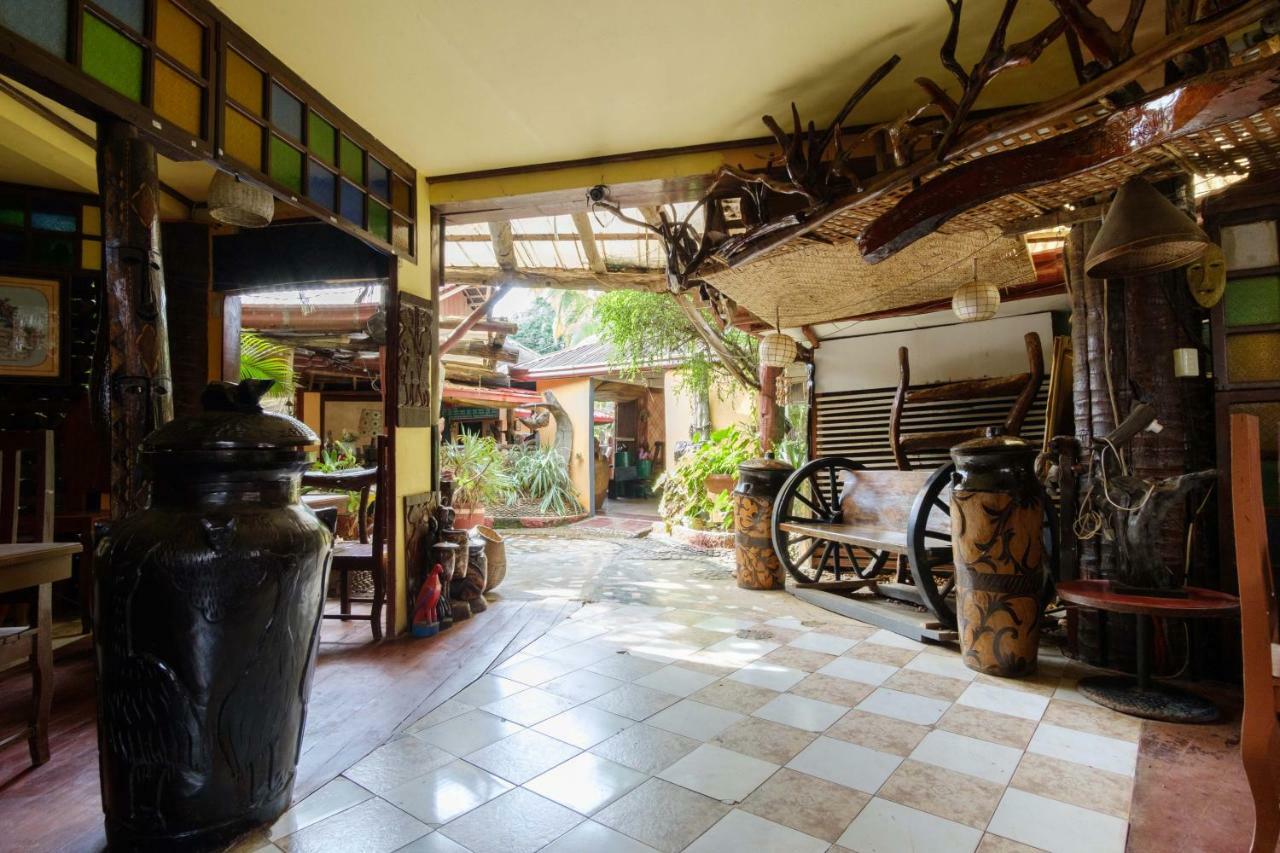 Oyo 621 De Loro Inn Puerto Princesa Bagian luar foto